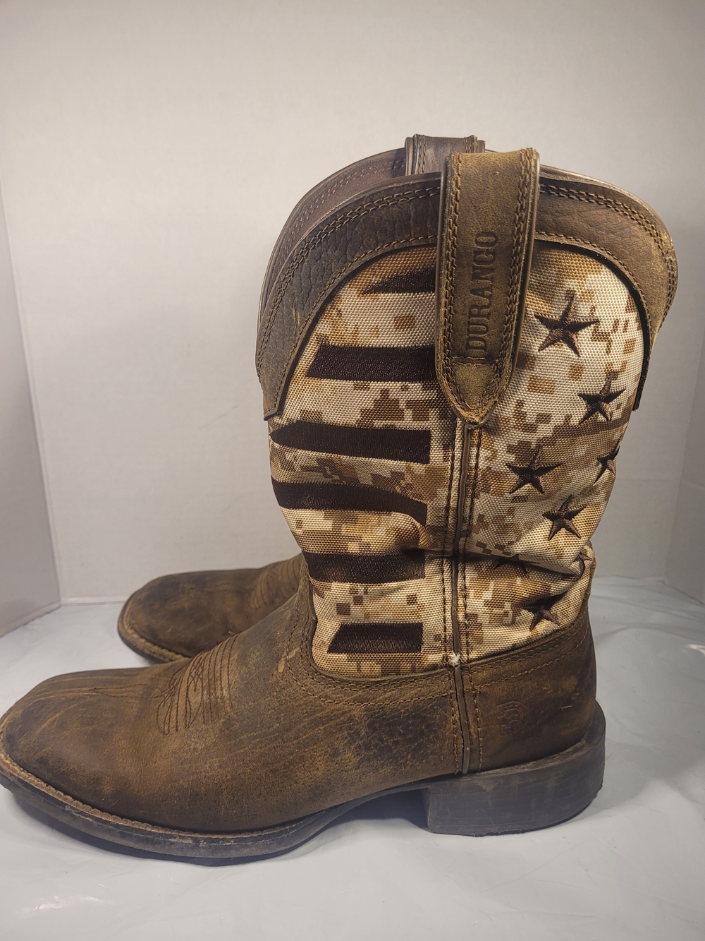 Durango Brown Distressed Leather Cowboy Boots with Flag Print Mens 9W